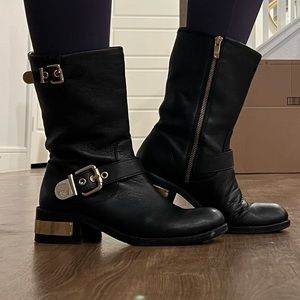 Vince Camuto Leather boots